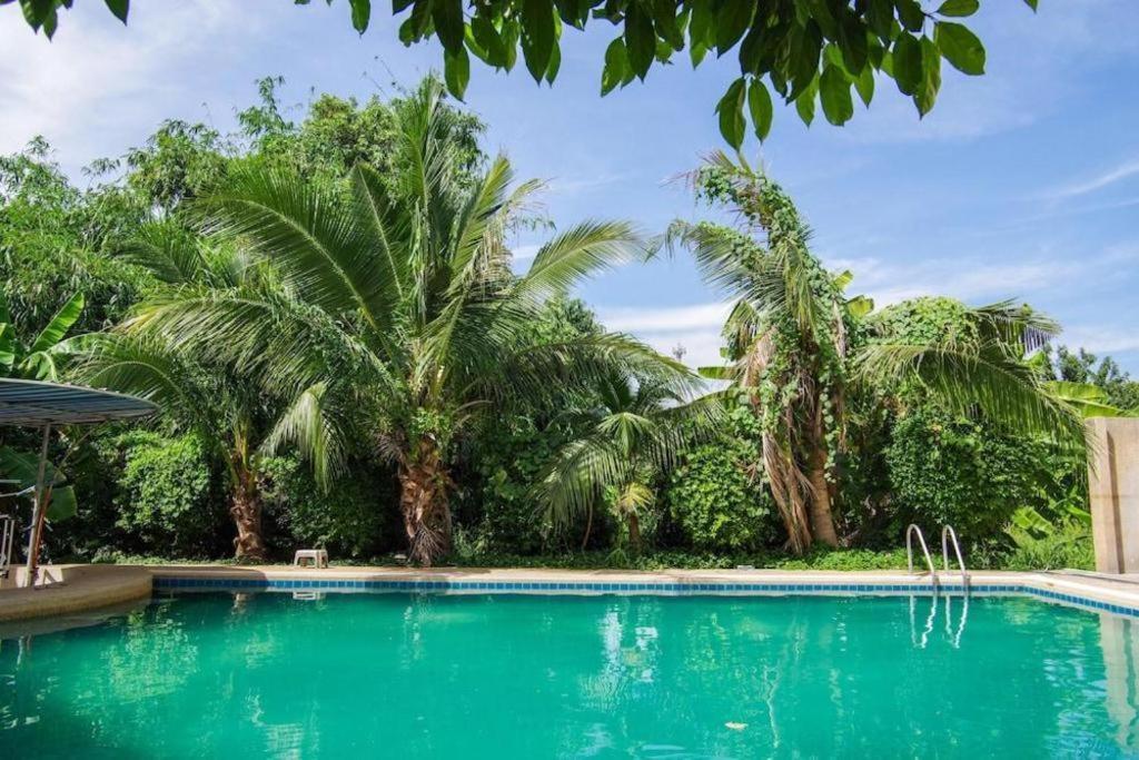 Oyo 384 Ban Sabaidee Hotel Ayutthaya Eksteriør billede