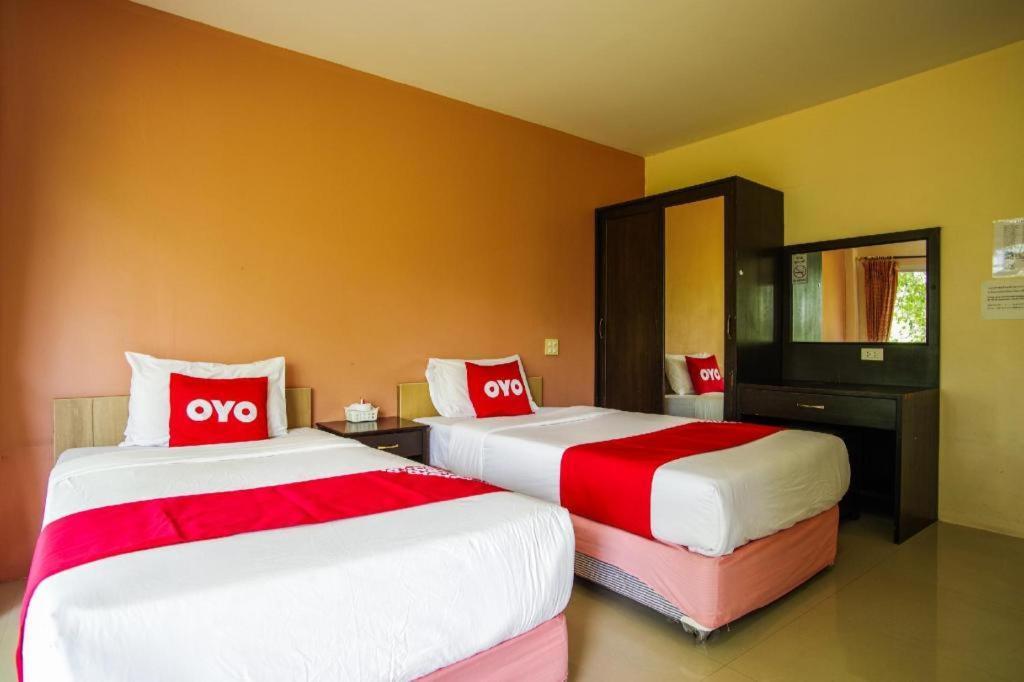 Oyo 384 Ban Sabaidee Hotel Ayutthaya Eksteriør billede