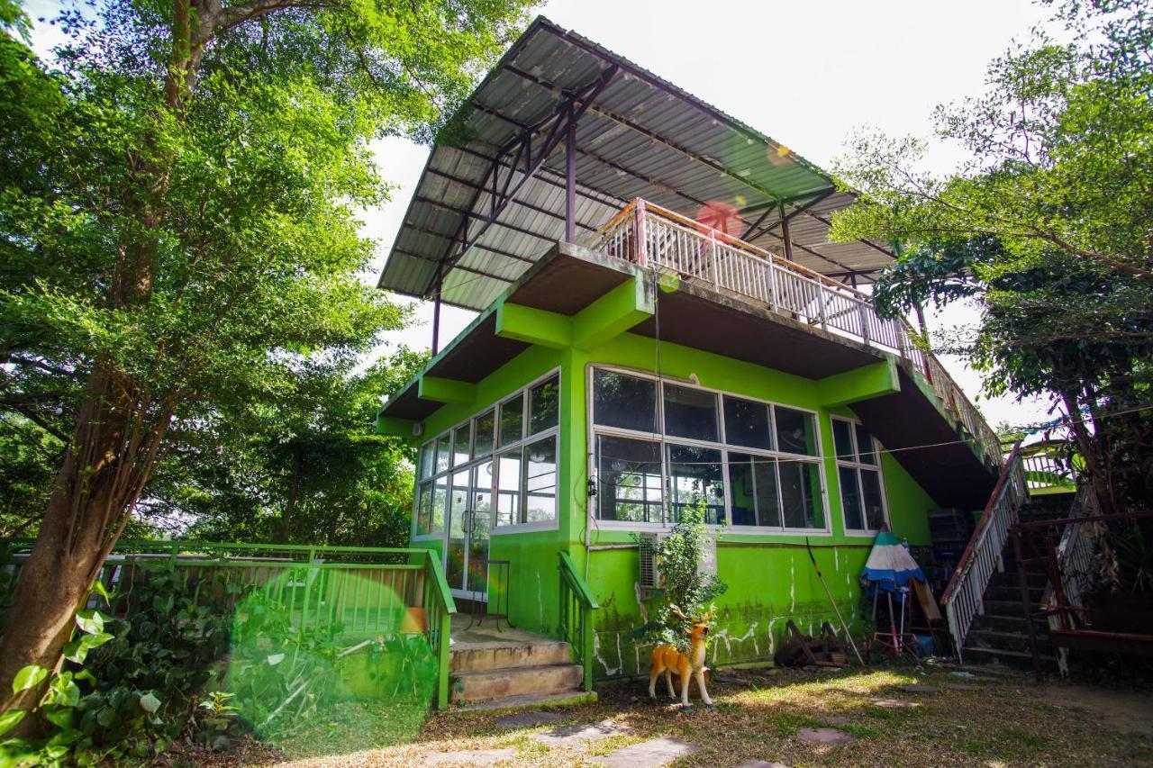 Oyo 384 Ban Sabaidee Hotel Ayutthaya Eksteriør billede